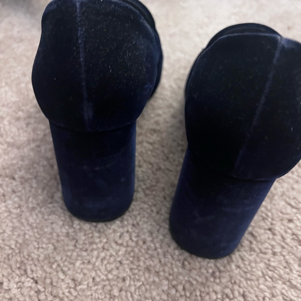 Miu Miu Blue Velvet Pearl Buckle Embellished Mary Jane Pump Size 8 - Picture 7 of 10